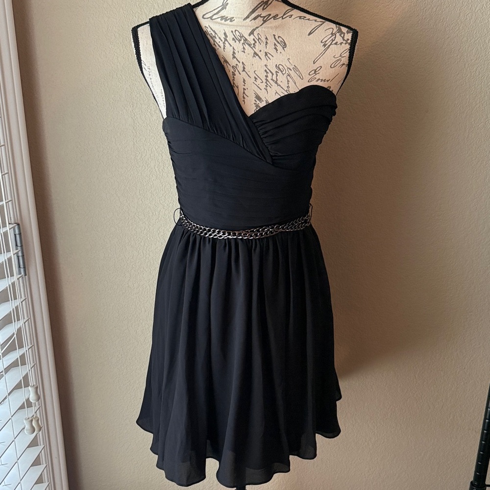 Express Black One-Shoulder Mini Dress